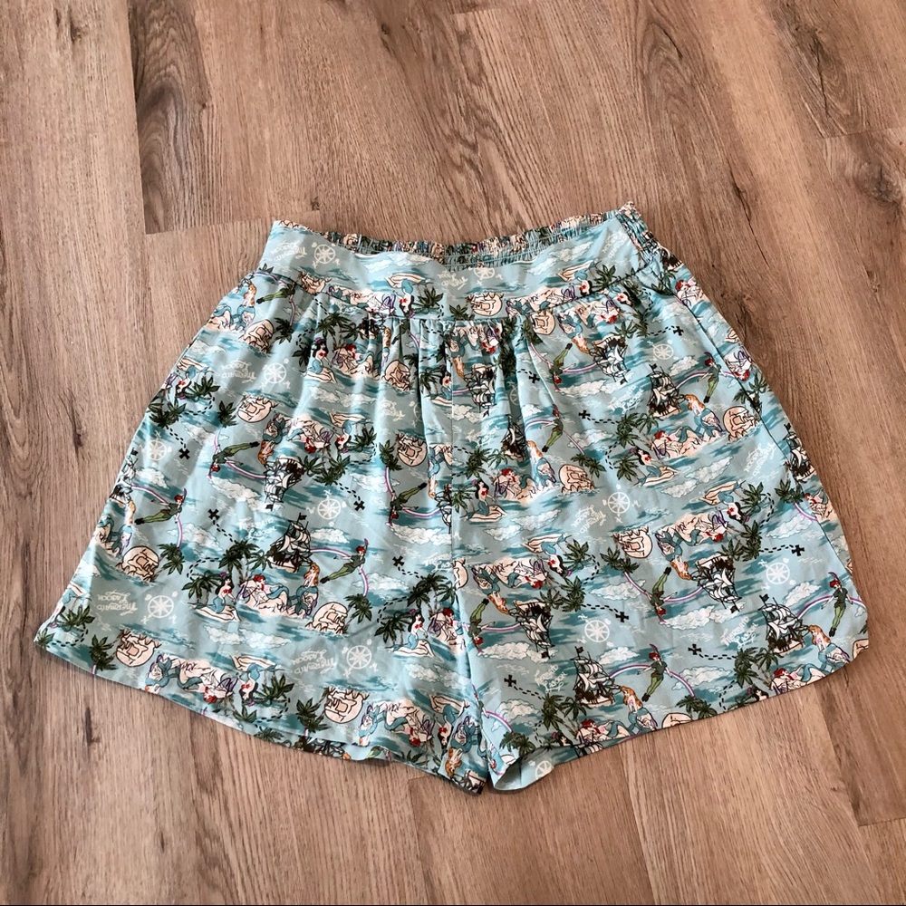 NWOT Peter Pan High-waisted Flowy Shorts